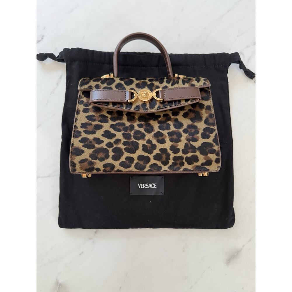 VERSACE Medusa Plaque Leopard Printed Top HANDLE Bag $ 2800 Retail - Picture 3 of 16